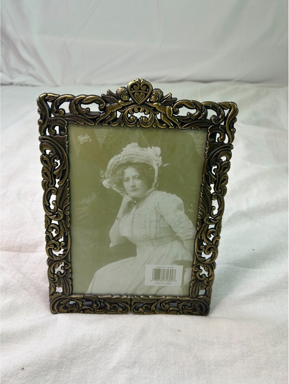 Vintage Ornate Brass Tone Metal Picture Frame Cherubs Heart Filigree 5x7 Korea